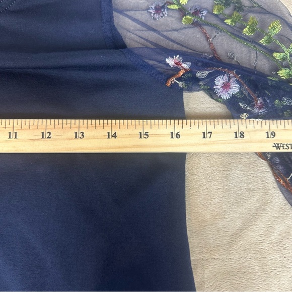 Sheer Fairy Goth Top Mesh Floral Embroidery Sleeve Tunic‎ Navy Crew Neck Wms XS - Picture 7 of 12